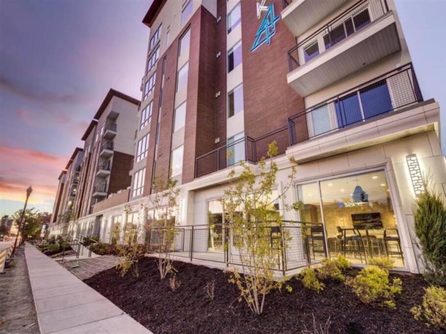 Апартаменти Luxurious Retreat In Slc Солт-Лейк-Сіті Екстер'єр фото